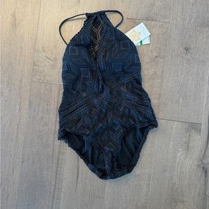 Becca swimsuit NWT